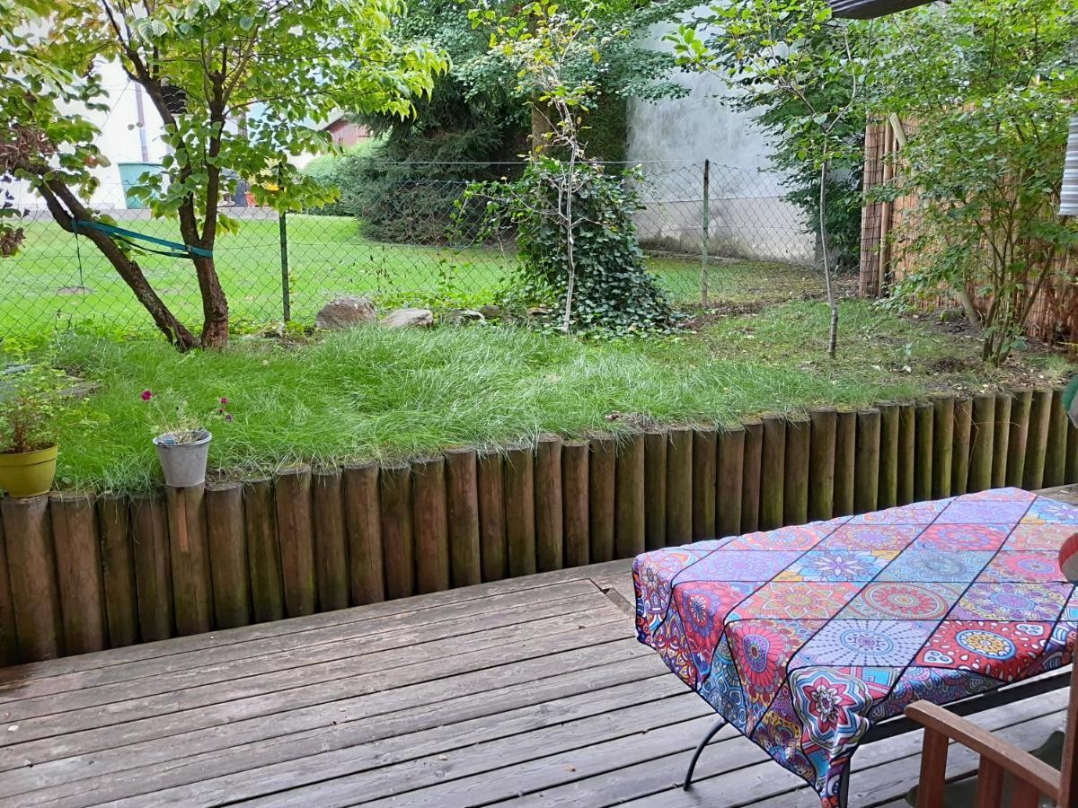 Apartment Mit Kueche Und Balkon Oder Terrasse, Ruhig Und Gut Erreichbar ピディング エクステリア 写真