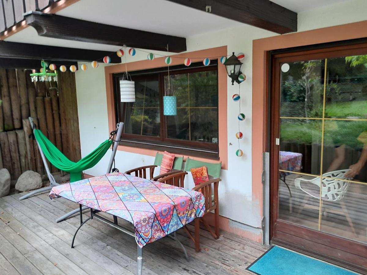Apartment Mit Kueche Und Balkon Oder Terrasse, Ruhig Und Gut Erreichbar ピディング エクステリア 写真