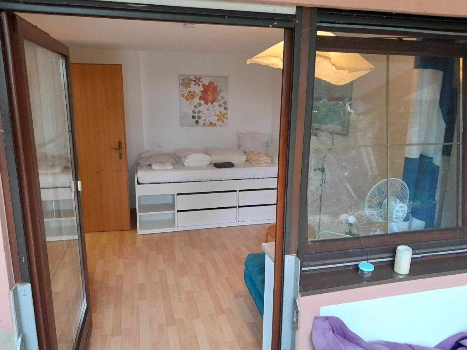 Apartment Mit Kueche Und Balkon Oder Terrasse, Ruhig Und Gut Erreichbar ピディング エクステリア 写真
